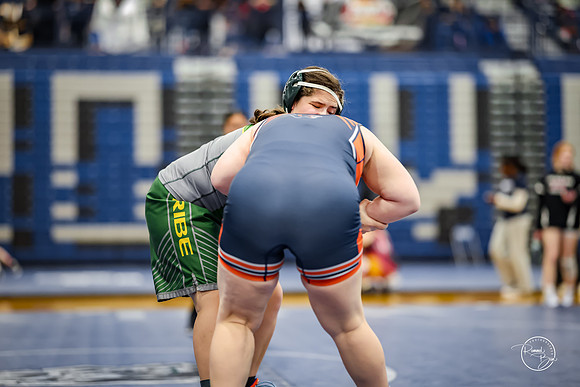 20260103  Girls Wrestling Oswego Invite-118