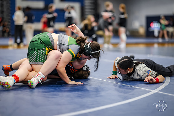 20260103  Girls Wrestling Oswego Invite-127