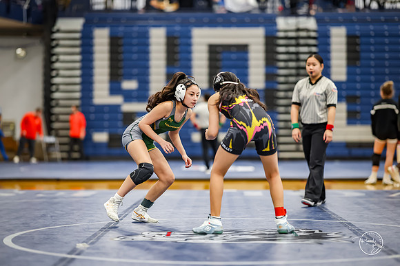 20260103  Girls Wrestling Oswego Invite-133