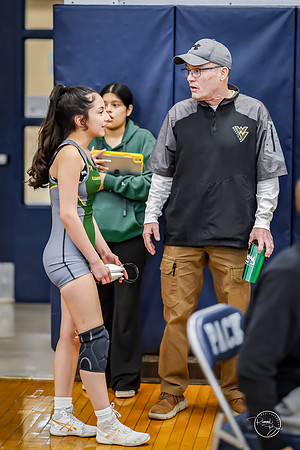 20260103  Girls Wrestling Oswego Invite-137