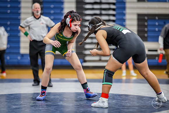 20260103  Girls Wrestling Oswego Invite-138