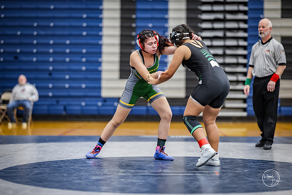 20260103  Girls Wrestling Oswego Invite-140