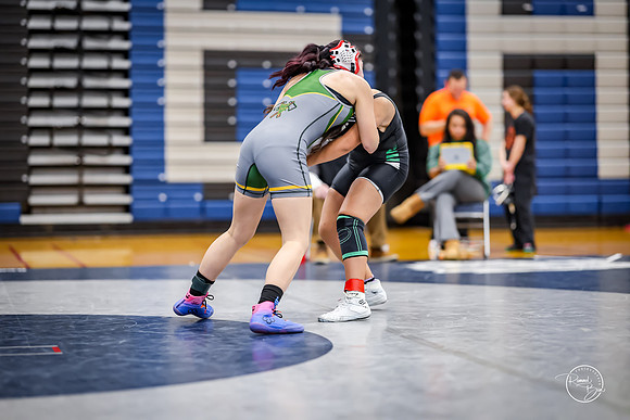 20260103  Girls Wrestling Oswego Invite-142