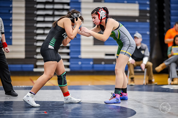 20260103  Girls Wrestling Oswego Invite-143