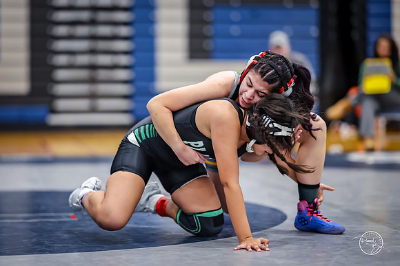 20260103  Girls Wrestling Oswego Invite-155
