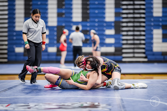 20260103  Girls Wrestling Oswego Invite-158