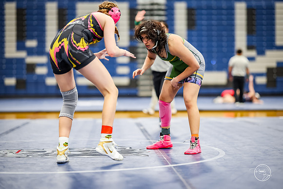 20260103  Girls Wrestling Oswego Invite-163