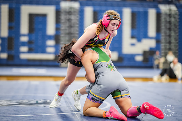 20260103  Girls Wrestling Oswego Invite-167
