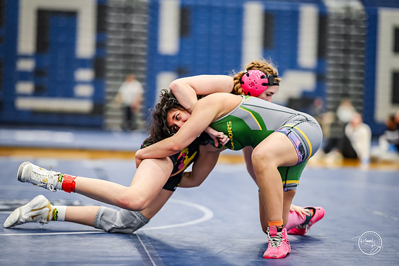 20260103  Girls Wrestling Oswego Invite-168