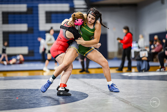 20260103  Girls Wrestling Oswego Invite-184
