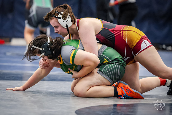 20260103  Girls Wrestling Oswego Invite-196