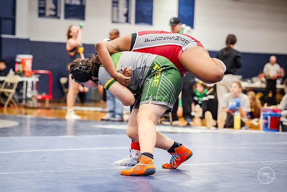 20260103  Girls Wrestling Oswego Invite-202