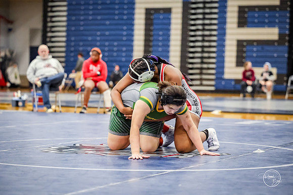 20260103  Girls Wrestling Oswego Invite-210
