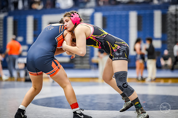 20260103  MV Girls Wrestling Oswego Invite-2
