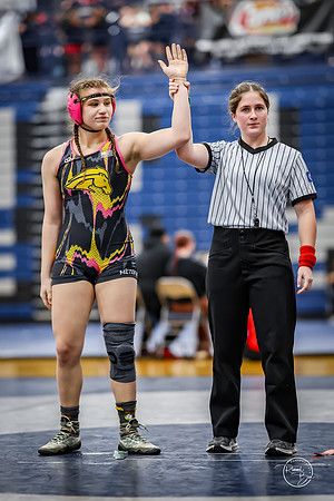 20260103  MV Girls Wrestling Oswego Invite-21