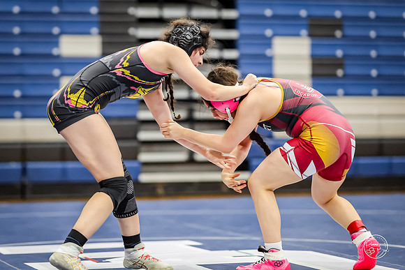 20260103  MV Girls Wrestling Oswego Invite-52
