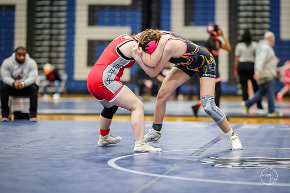 20260103  MV Girls Wrestling Oswego Invite-56