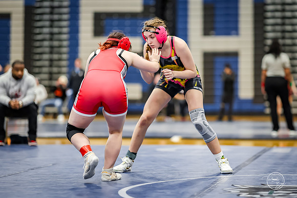 20260103  MV Girls Wrestling Oswego Invite-58
