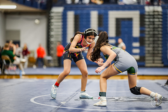 20260103  MV Girls Wrestling Oswego Invite-61