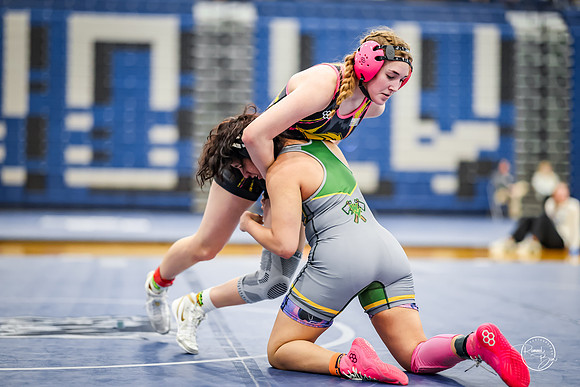20260103  MV Girls Wrestling Oswego Invite-88