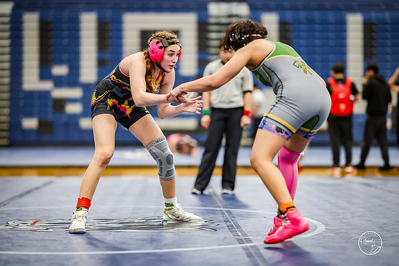 20260103  MV Girls Wrestling Oswego Invite-99