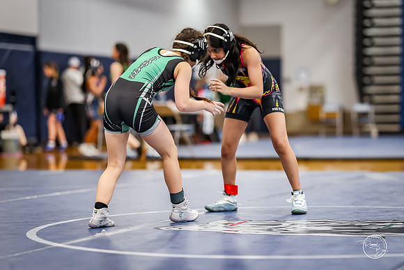 20260103  MV Girls Wrestling Oswego Invite-103