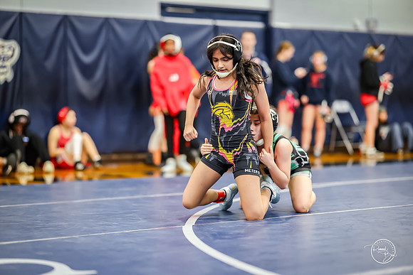20260103  MV Girls Wrestling Oswego Invite-110