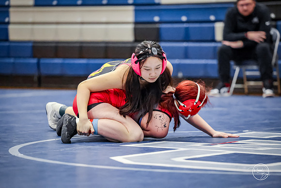 20260103  MV Girls Wrestling Oswego Invite-114