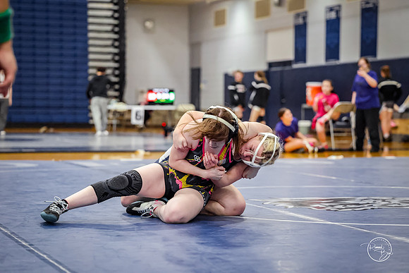 20260103  MV Girls Wrestling Oswego Invite-119