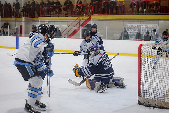 20241123 Varsity Oswego-55