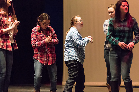 WV Orchesis 2014-15-3133