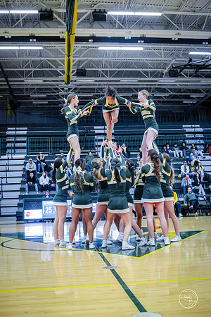 20260124 Competitive Cheer Senior Night-40