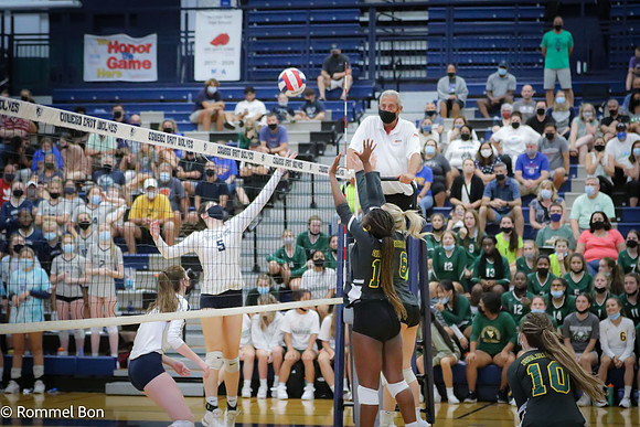 20210825 Oswego East Volleyball-52