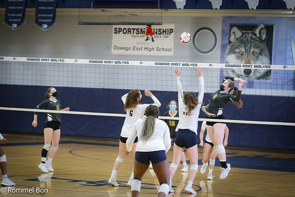 20210825 Oswego East Volleyball-42