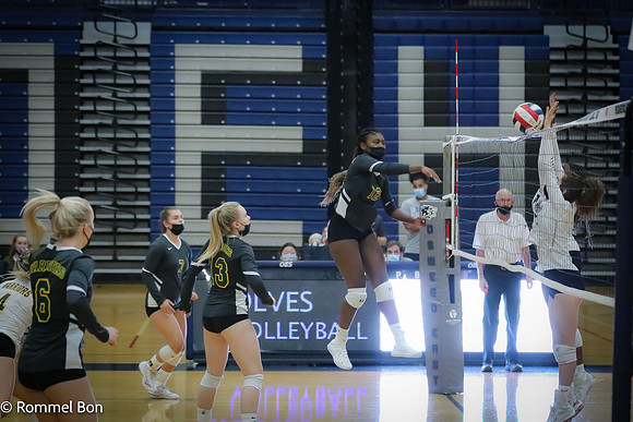 20210825 Oswego East Volleyball-24