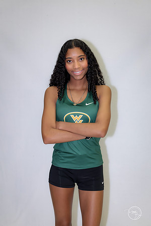 2026 Girls Track Seniors-214