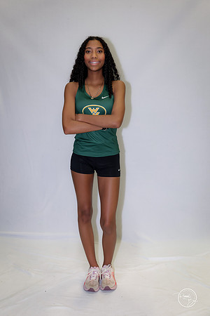2026 Girls Track Seniors-215
