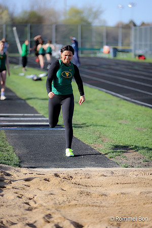 20230418 Napervile North-Metea Valley Meet-13