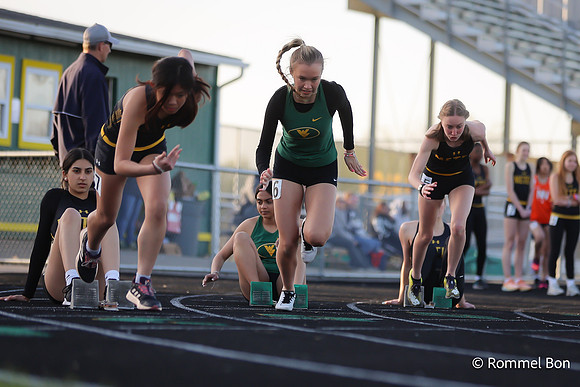 20230418 Napervile North-Metea Valley Meet-222