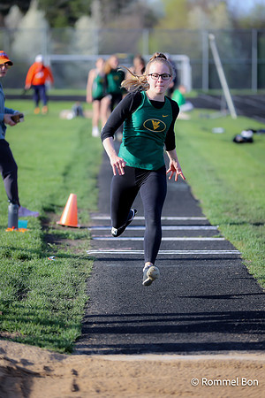 20230418 Napervile North-Metea Valley Meet-32