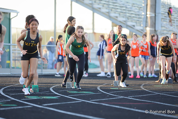 20230418 Napervile North-Metea Valley Meet-229