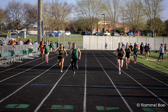 20230418 Napervile North-Metea Valley Meet-180