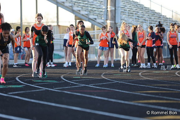 20230418 Napervile North-Metea Valley Meet-237