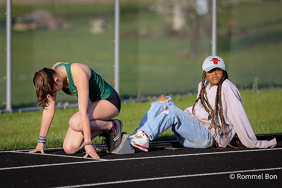 20230418 Napervile North-Metea Valley Meet-133