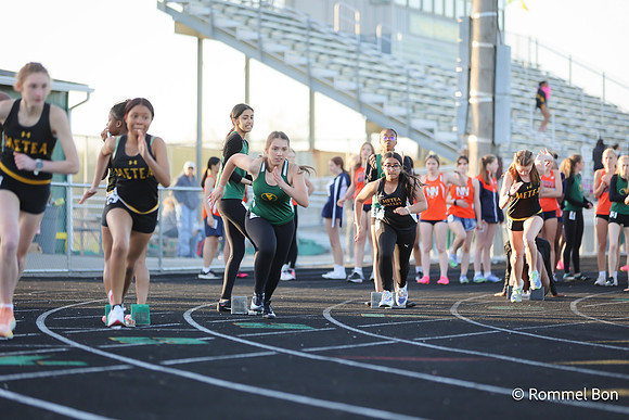 20230418 Napervile North-Metea Valley Meet-231