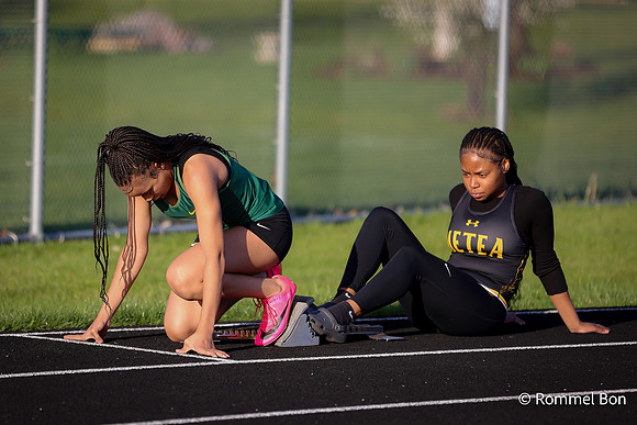 20230418 Napervile North-Metea Valley Meet-155