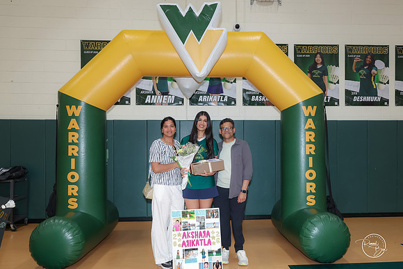 20260423 Senior Night-39