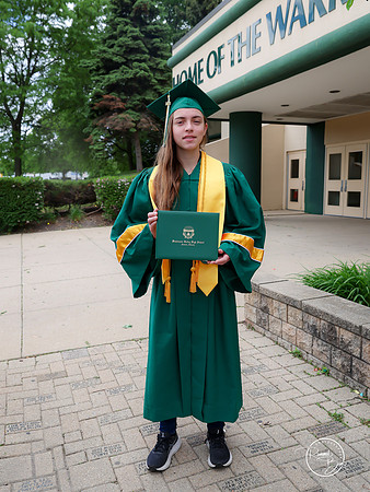2025 Katie B Cap & Gown-8