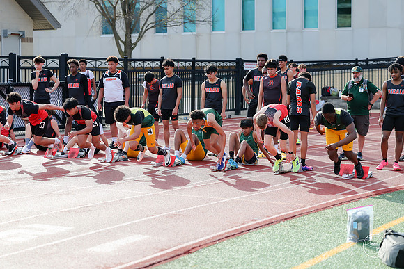20260421 Naperville Central Meet-31