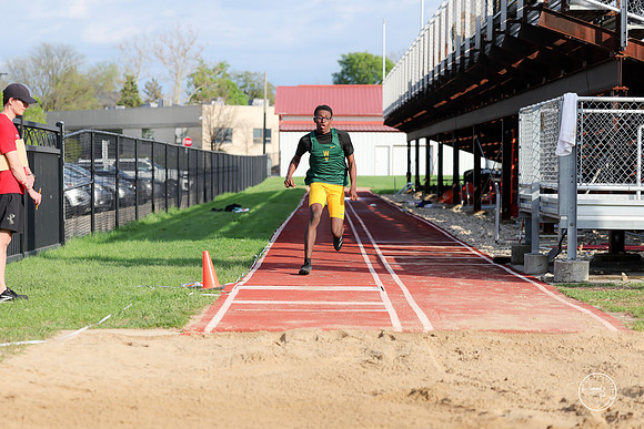 20260421 Naperville Central Meet-62